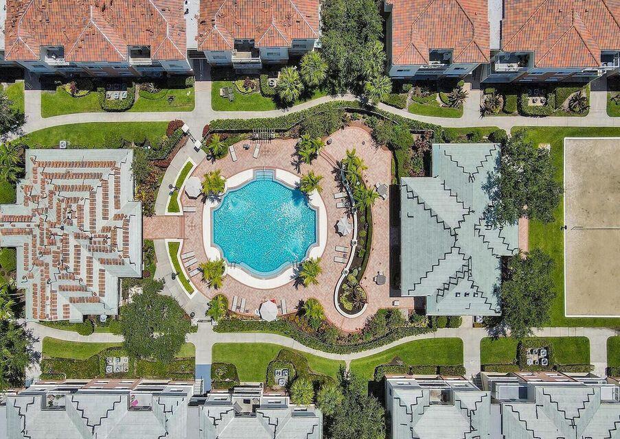 MEZZANO CONDOMINIUM - Residential Lease