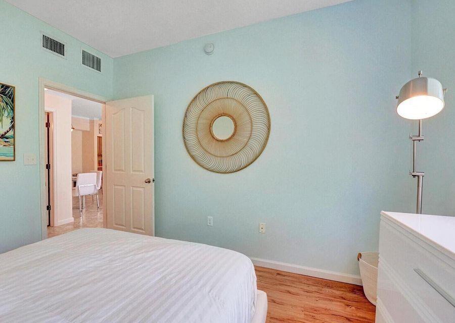 MEZZANO CONDOMINIUM - Residential Lease