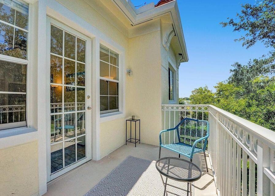 MEZZANO CONDOMINIUM - Residential Lease