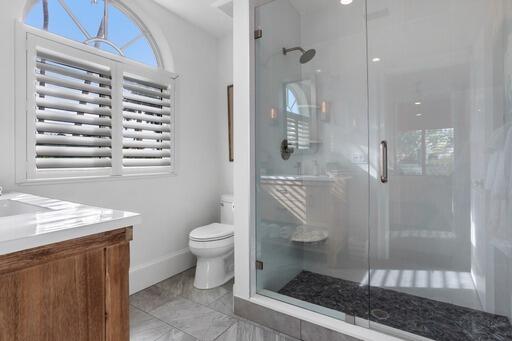 ADMIRALS COVE - Residential