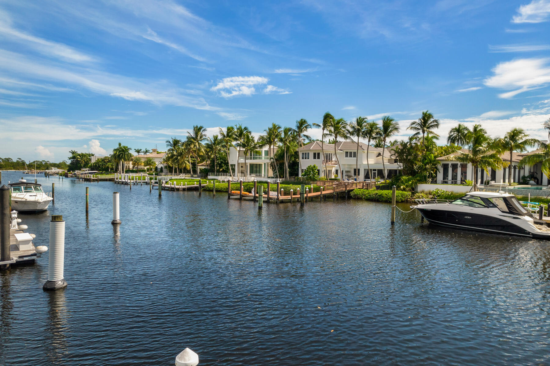 ADMIRALS COVE - Residential