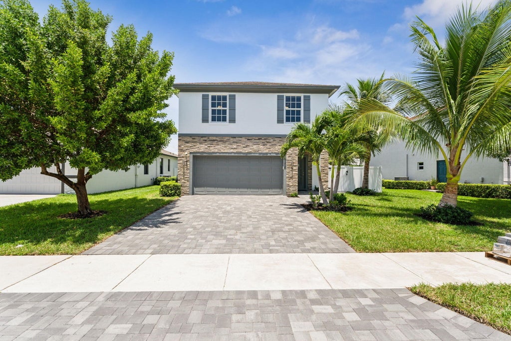 Photo of 522 Lucky Lane, Delray Beach, FL 33444 (MLS # R11132011)