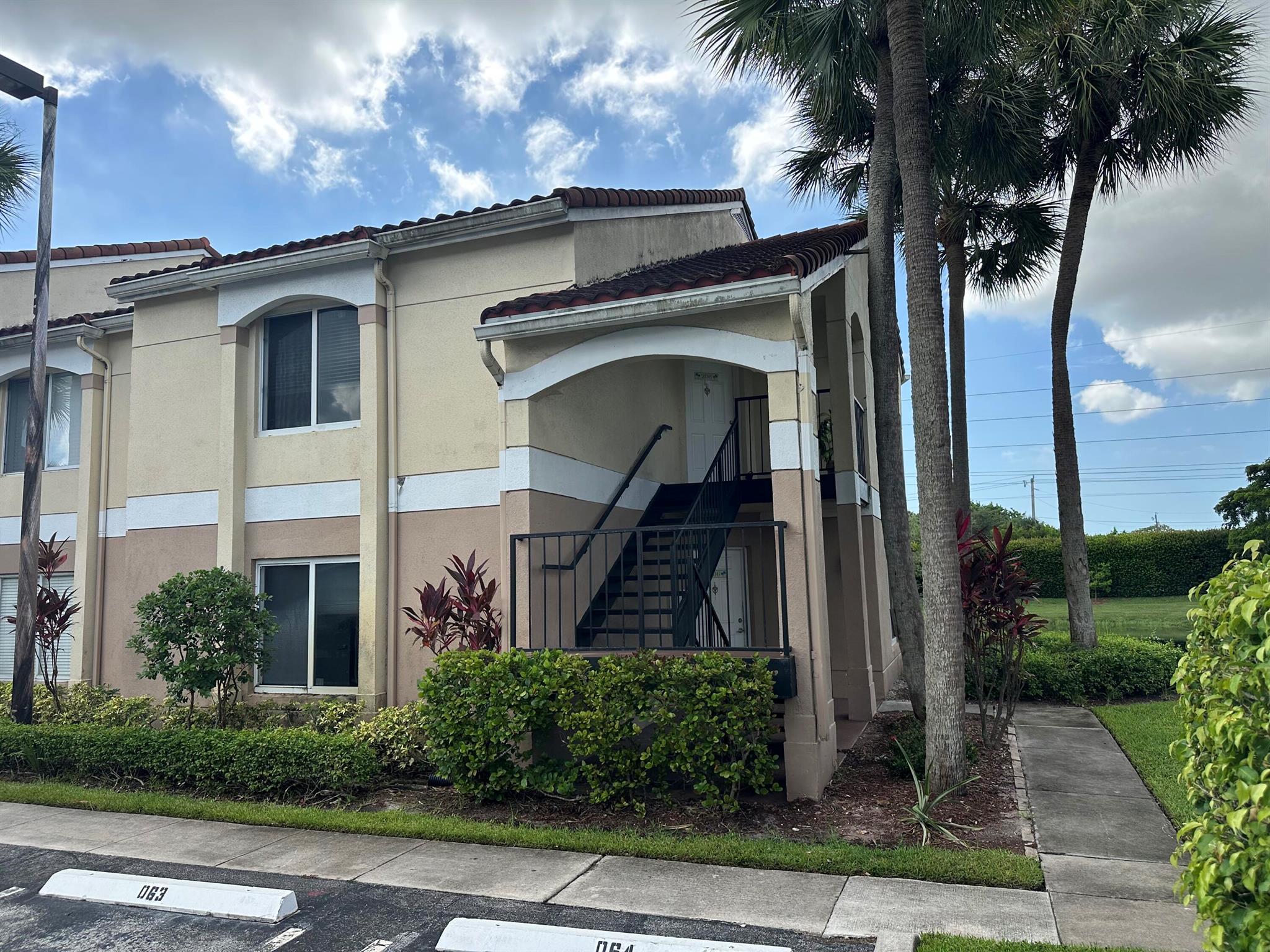 Handyman Special! Two bedroom, Two bathroom condo located in a desirable all-ages community in Boynton Beach. This unit is being sold AS IS, giving buyers the chance to renovate and personalize every detail to their tastes. Long term tenant recently vacated- property needs full renovation (visible water stains and signs of mold to be addressed). Pet friendly community (up to max of 40lbs) and no waiting period for rentals. Whether you're a buyer looking to build sweat equity or an investor seeking a rental-ready unit after renovations. Bring your contractor and your imagination!