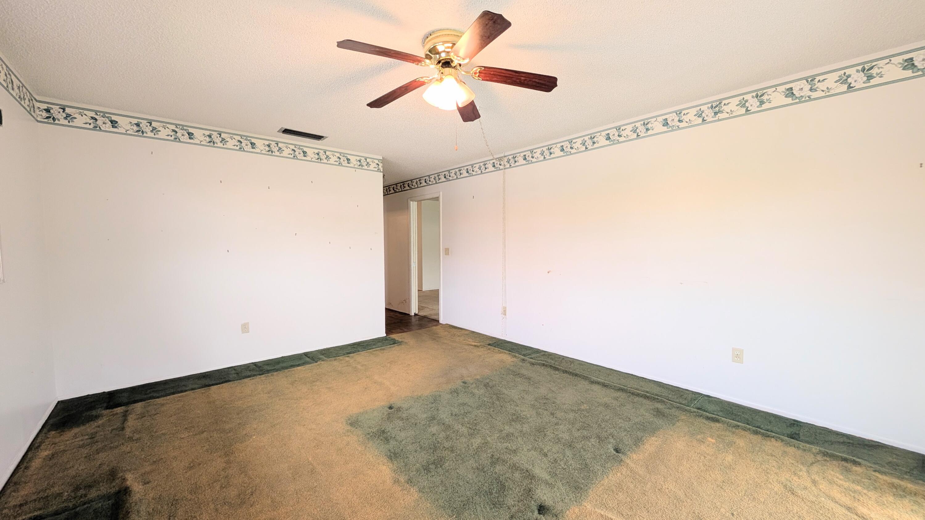 CRESTHAVEN CONDO TOWNHOMES SEC 2 - Residential