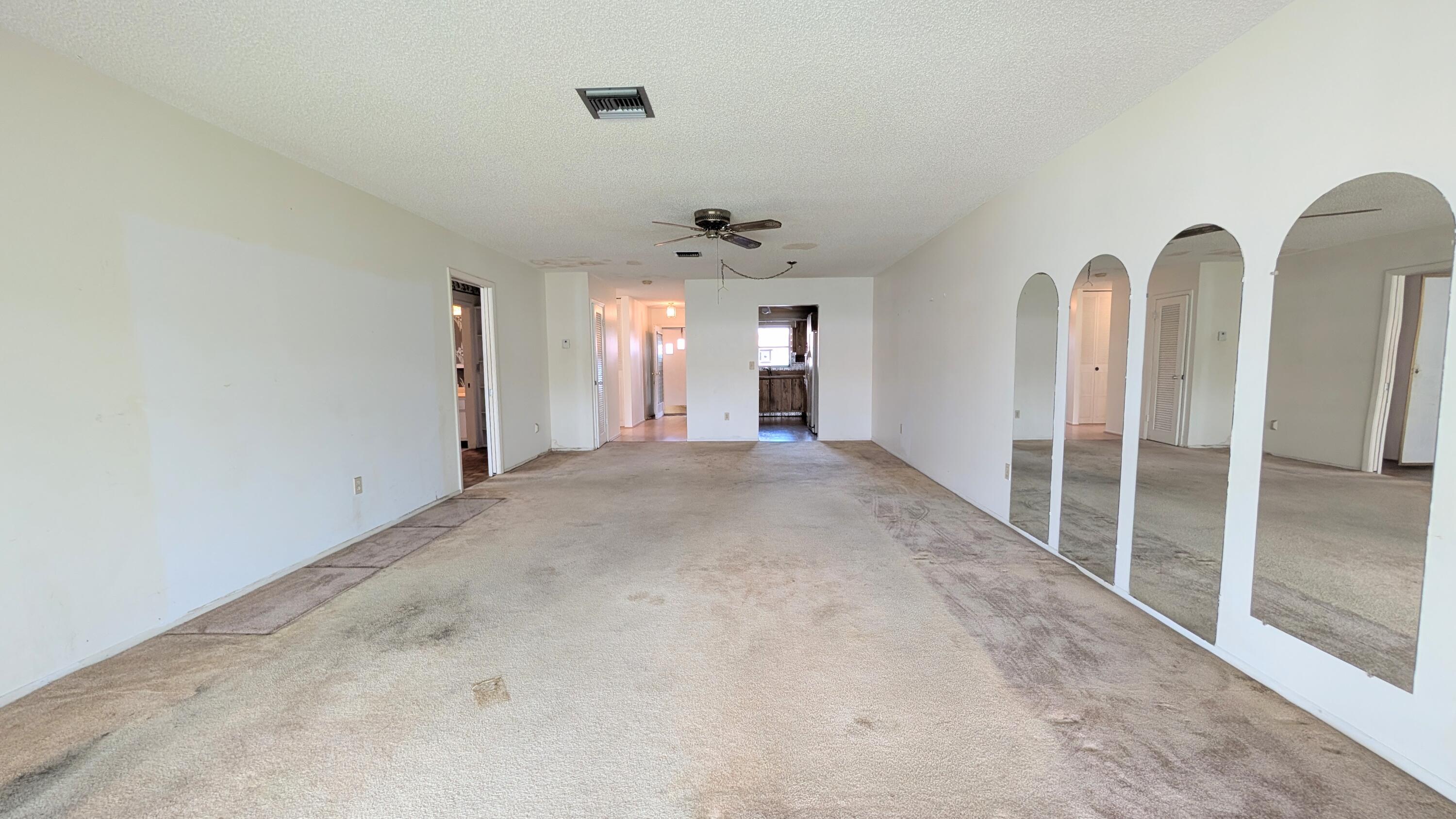 CRESTHAVEN CONDO TOWNHOMES SEC 2 - Residential