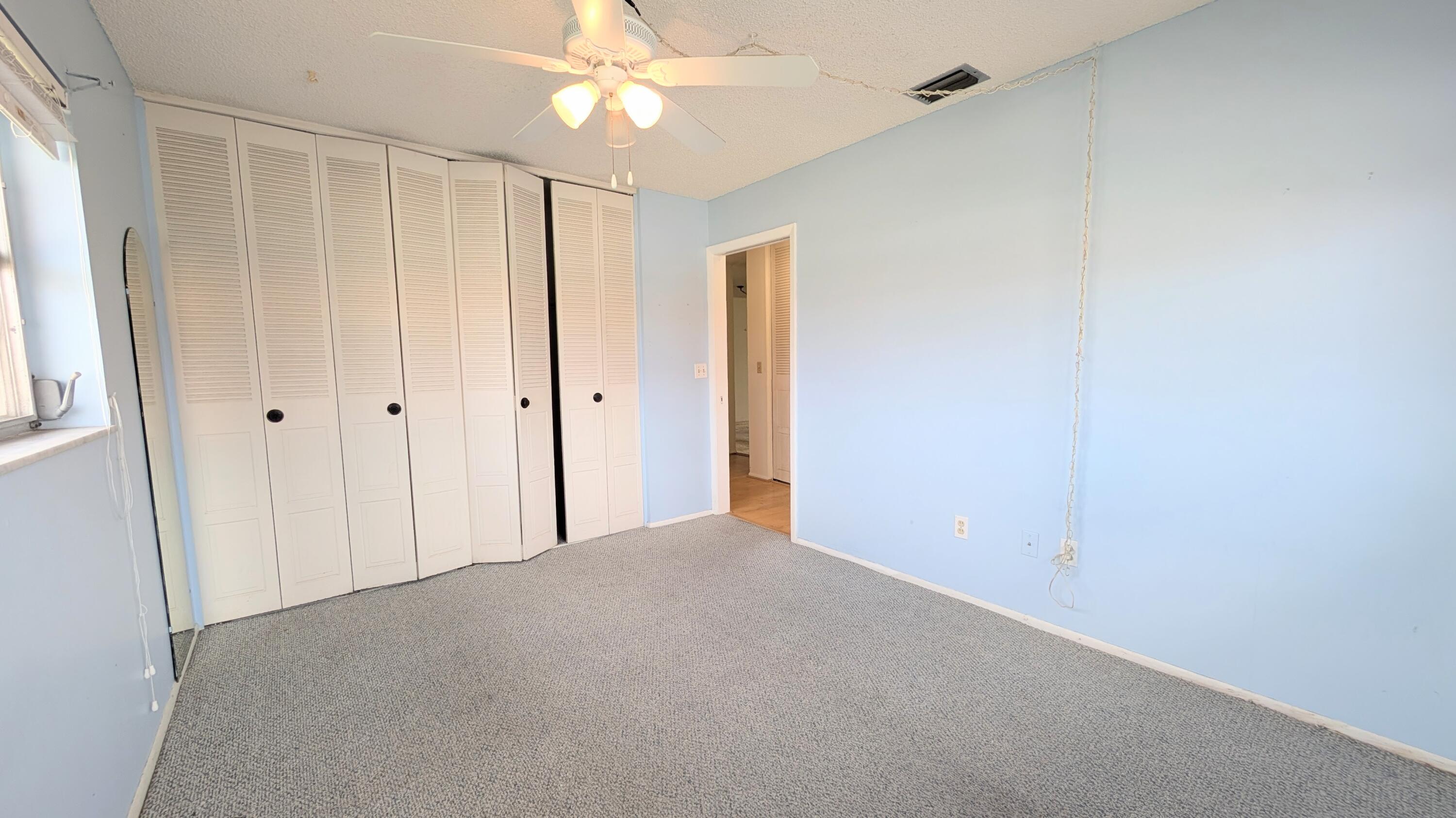 CRESTHAVEN CONDO TOWNHOMES SEC 2 - Residential