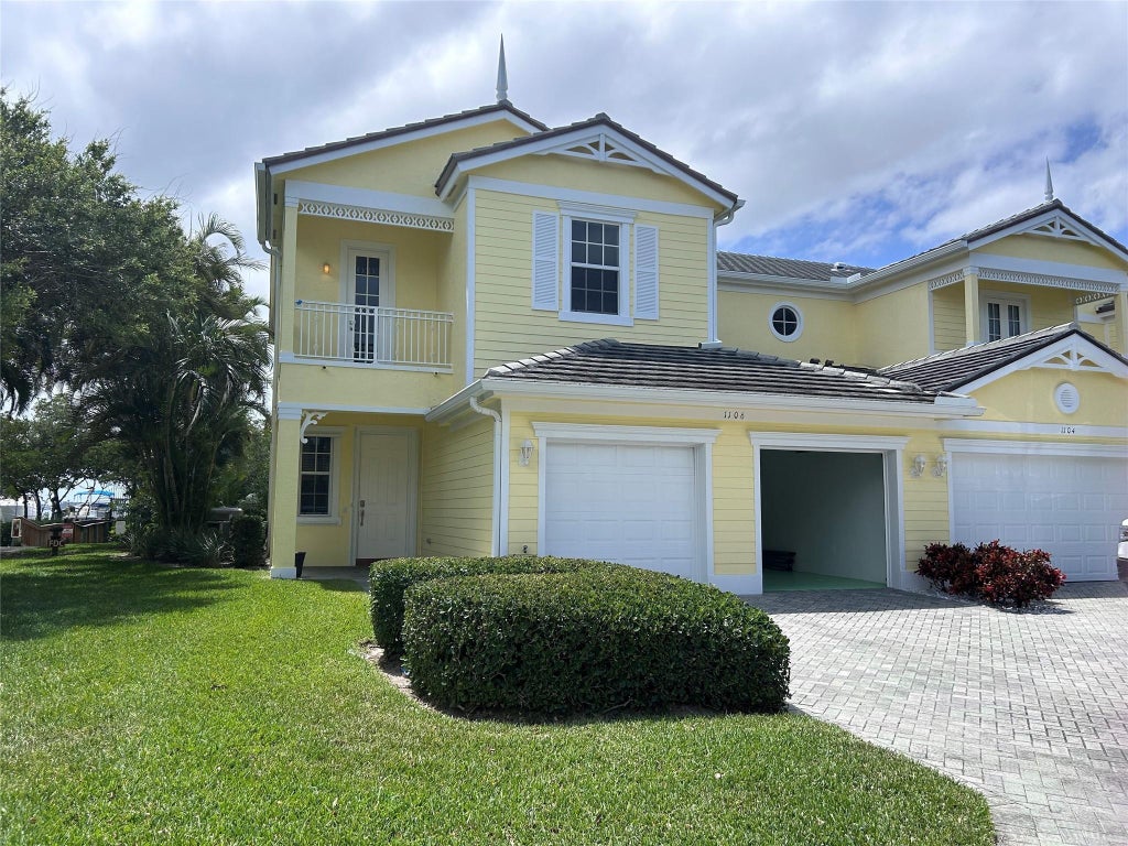 Photo of 1106 Mariner Bay Boulevard #4, Fort Pierce, FL 34949 (MLS # F10499369)