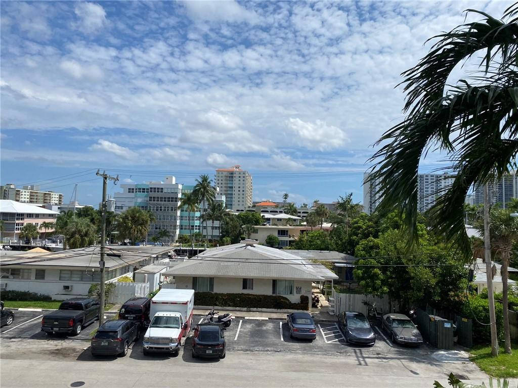 Le Cercle By The Beach - Residential