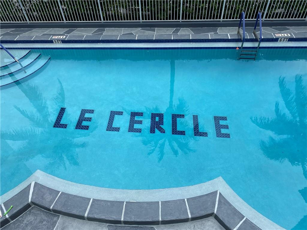 Le Cercle By The Beach - Residential