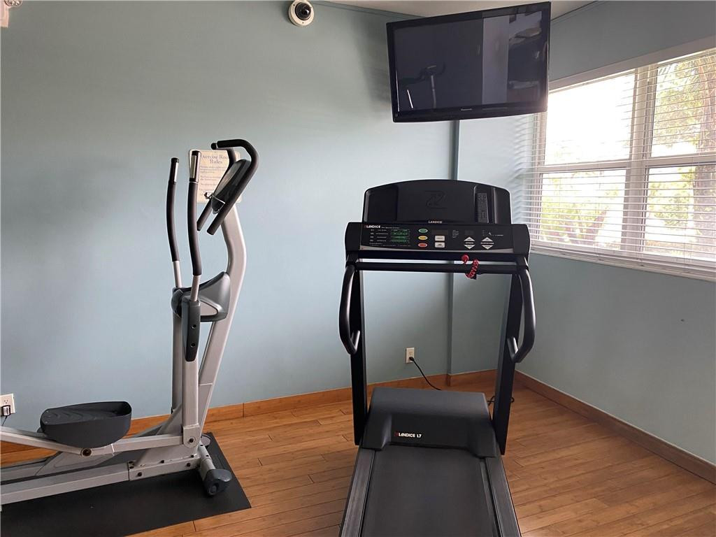 Le Cercle By The Beach - Residential