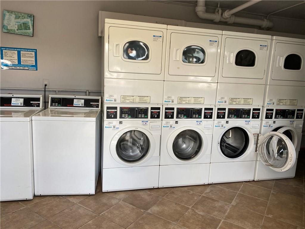 Le Cercle By The Beach - Residential