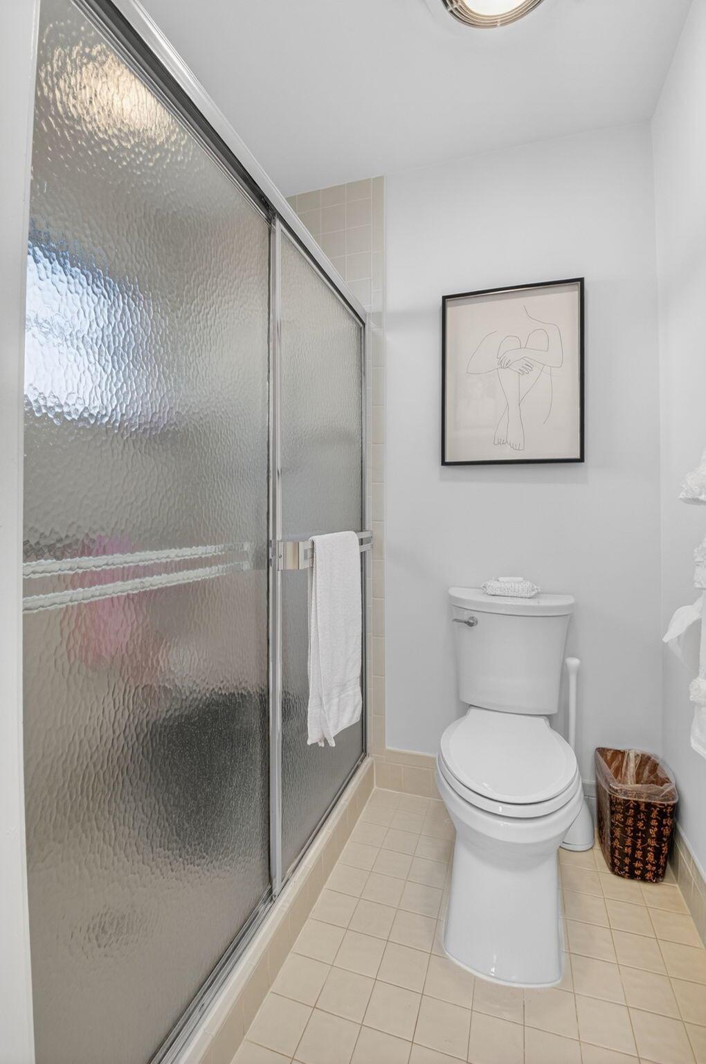 WINDWARD PALM BEACH - Residential