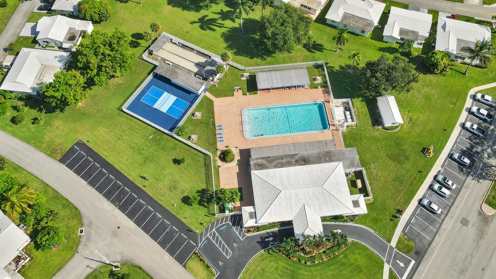 Photo of 7204 NW 71st Avenue, Tamarac, FL 33321 (MLS # B26040154)