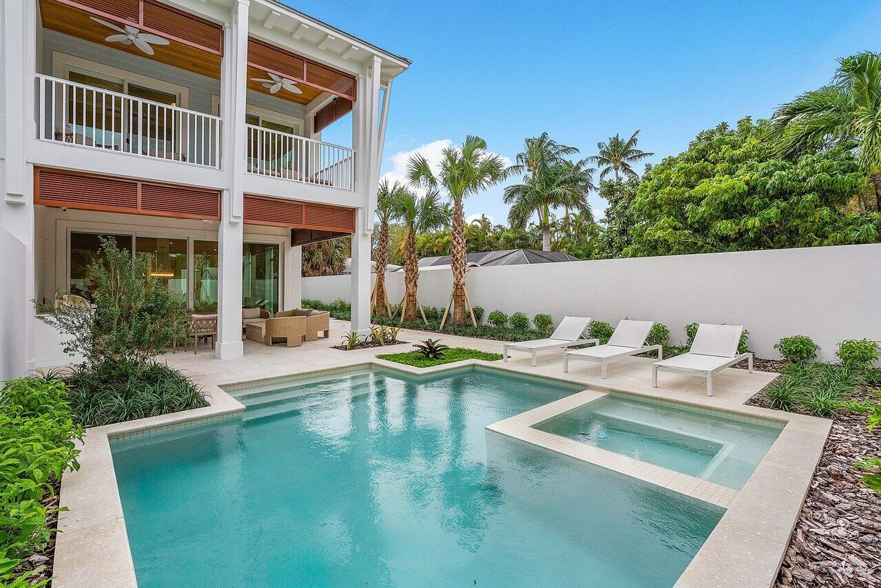 KENMONT - Residential Lease