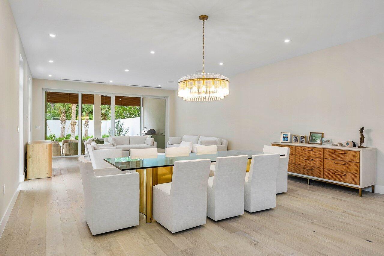 KENMONT - Residential Lease