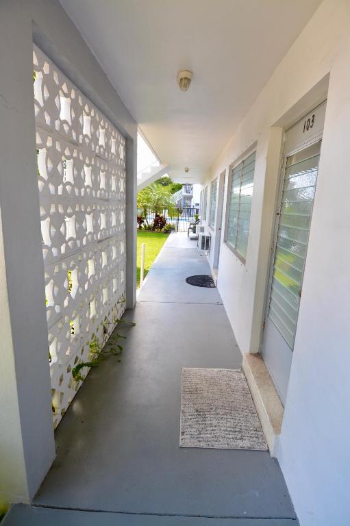 COLONY TERRACE APTS CO-OP - Residential Lease