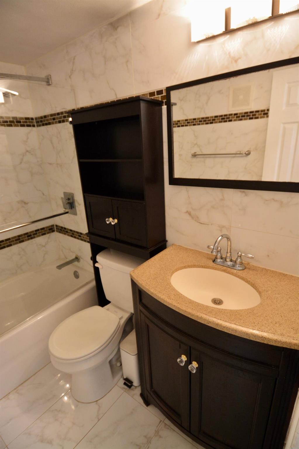 COLONY TERRACE APTS CO-OP - Residential Lease