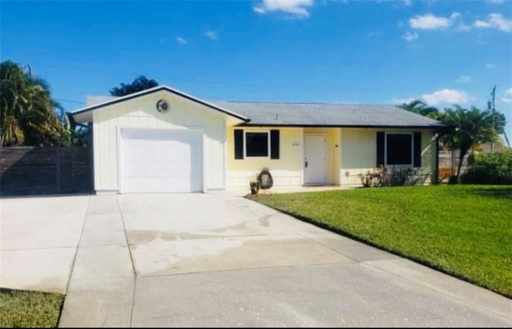 Photo of 4649 SW Keats St, Port Saint Lucie, FL 34953 (MLS # F10306896)