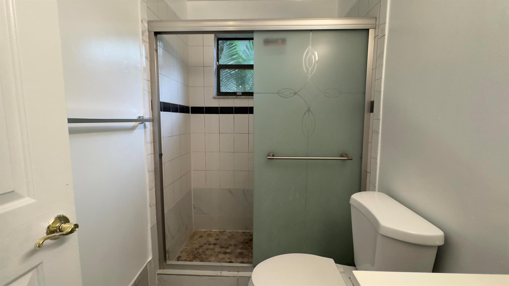 FOUNTAINVIEW CONDO - Residential Lease