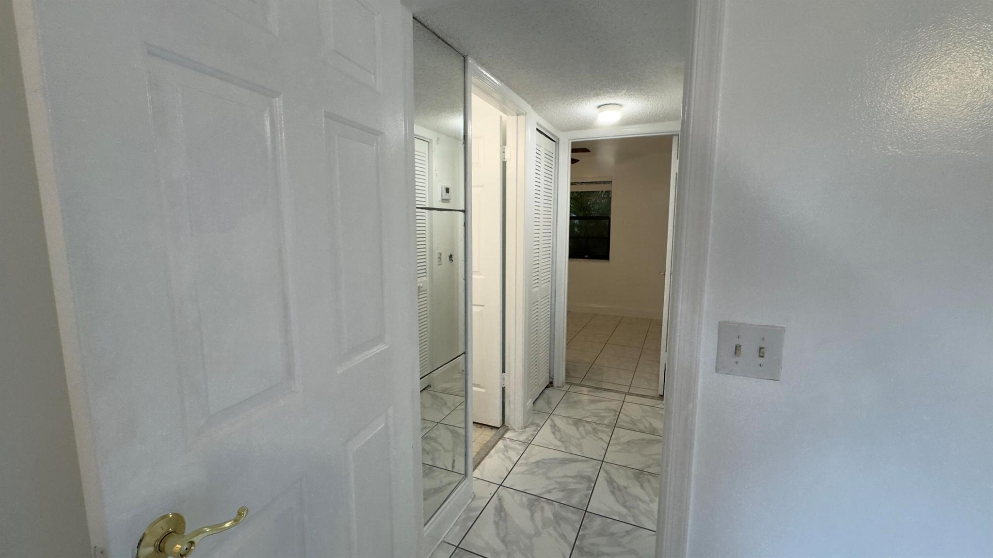 FOUNTAINVIEW CONDO - Residential Lease