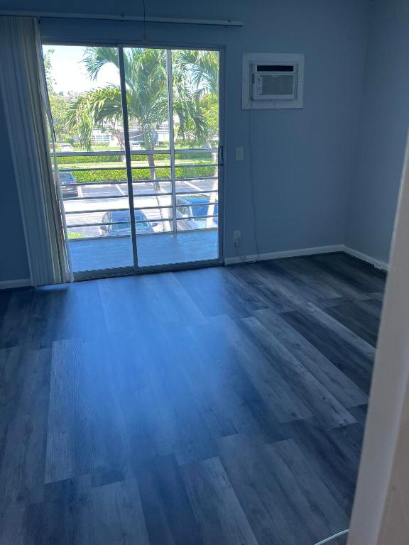 PRESTON AT CENTURY VILLAGE CONDO - Residential Lease