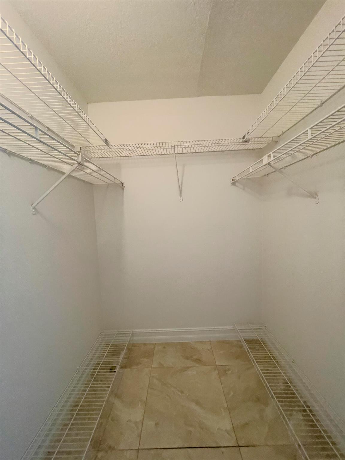 LA PINATA CONDO - Residential Lease