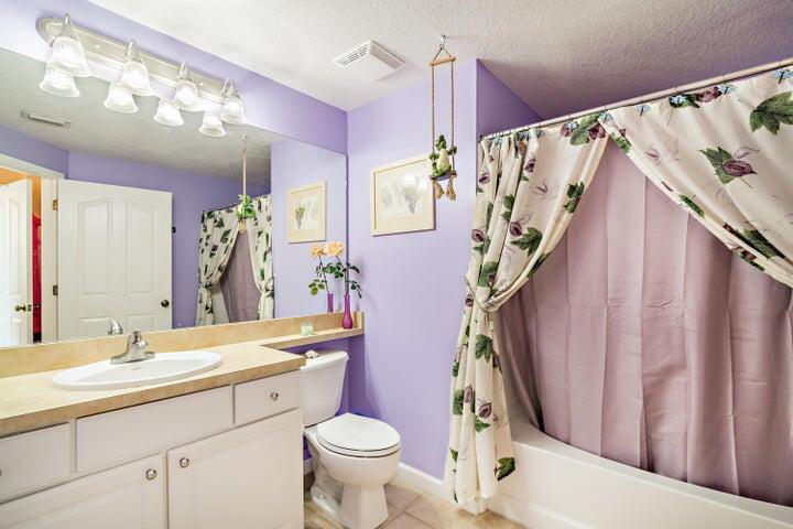 FIORE AT THE GARDENS CONDO - Residential