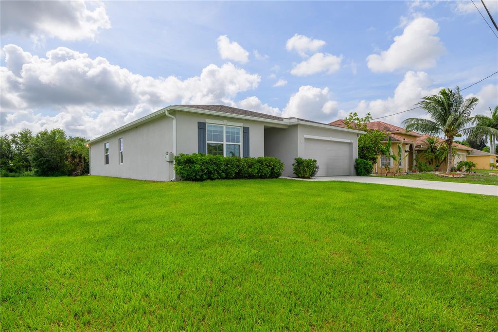 Photo of 3537 SW San Benito Street, Port Saint Lucie, FL 34953 (MLS # F10506621)