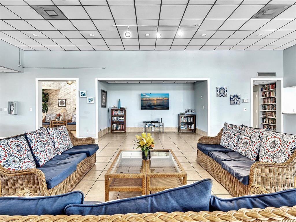 MEADOWRIDGE CONDOMINIUM - Residential