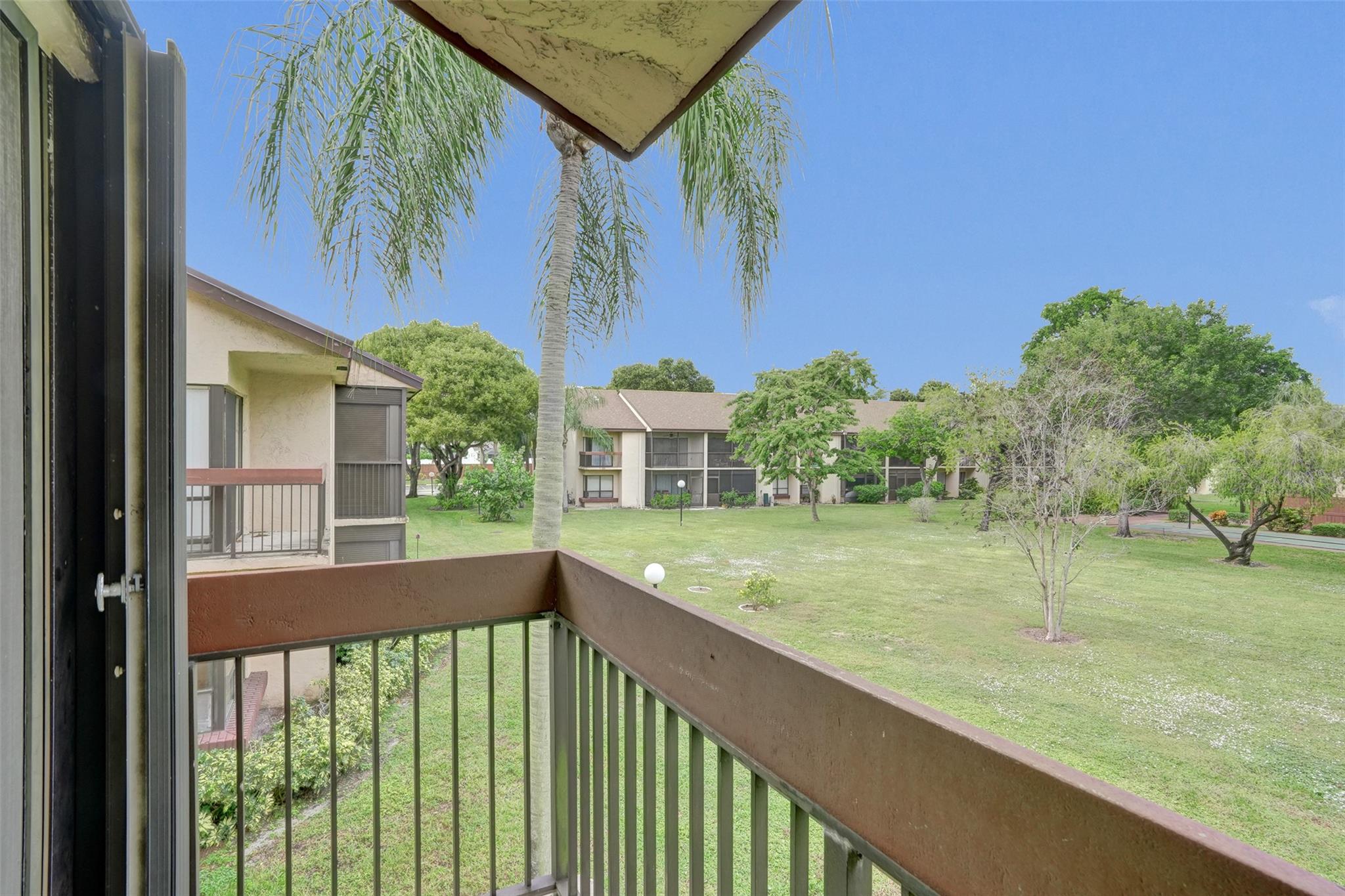 MEADOWRIDGE CONDOMINIUM - Residential