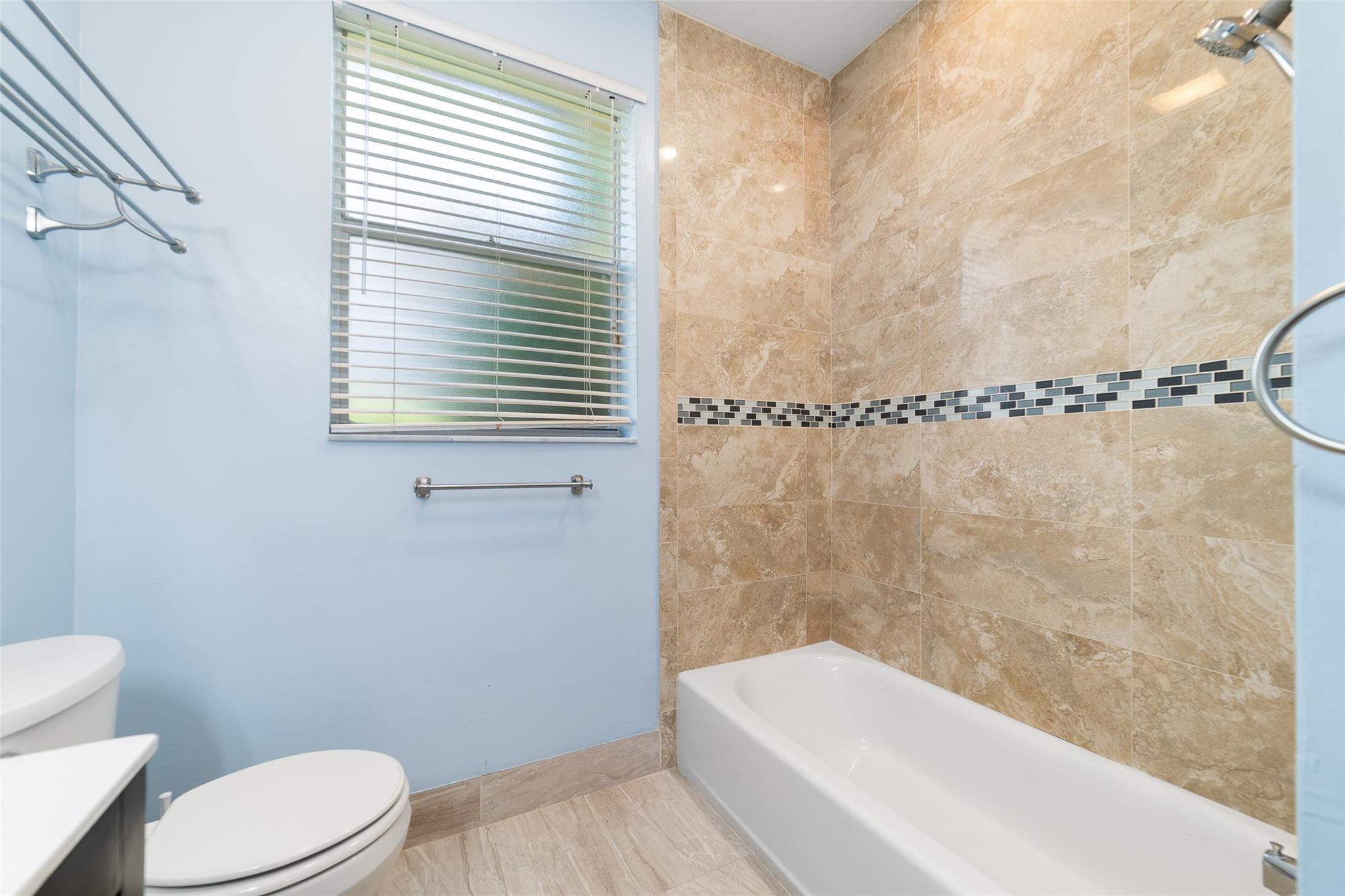 CORAL CREEK 146-6 B POR - Residential