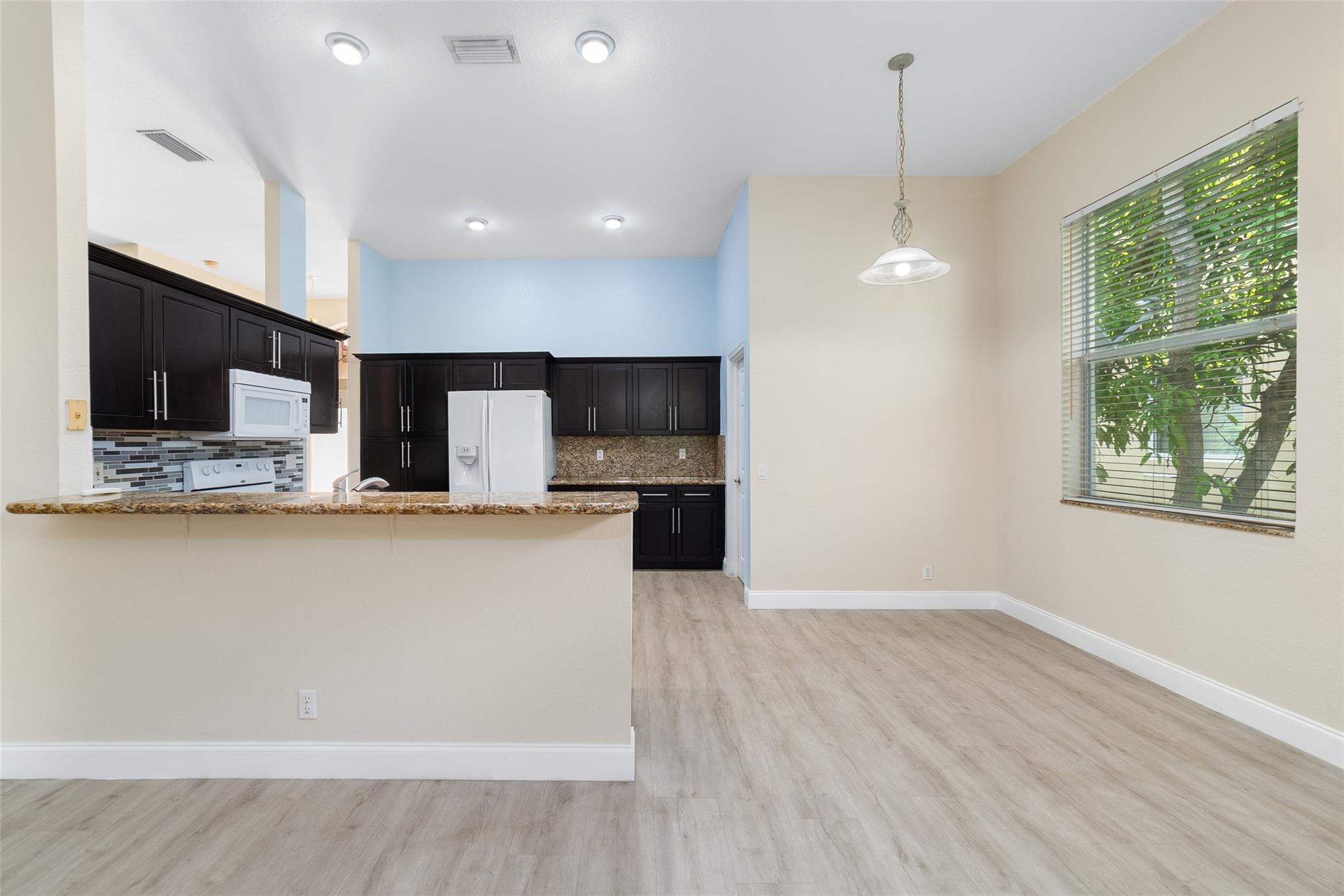 CORAL CREEK 146-6 B POR - Residential