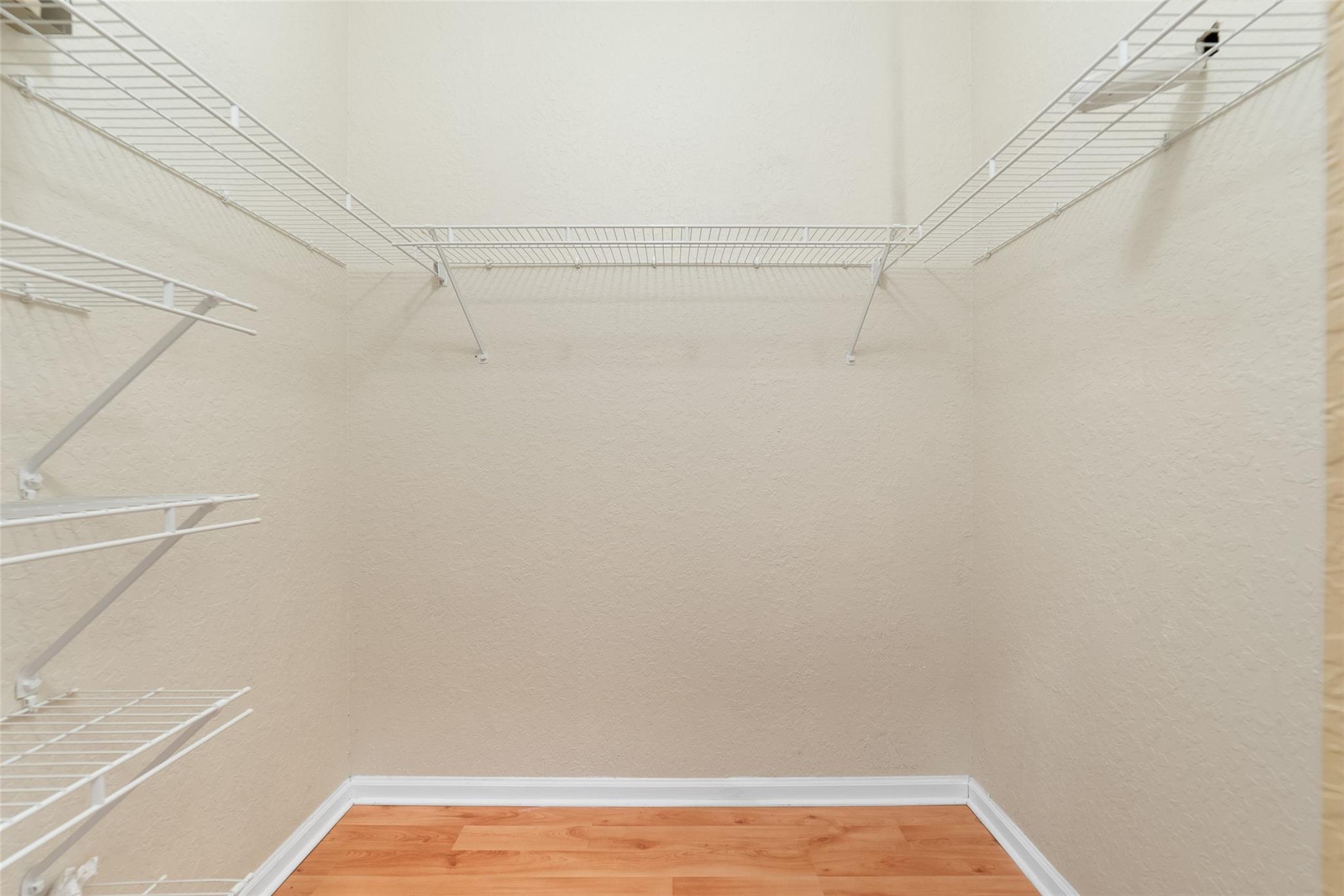 CORAL CREEK 146-6 B POR - Residential