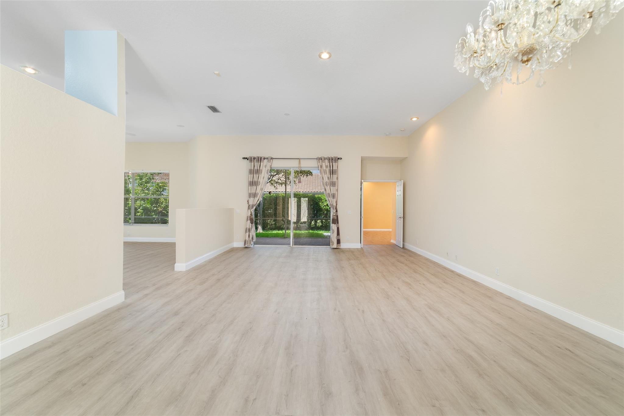 CORAL CREEK 146-6 B POR - Residential