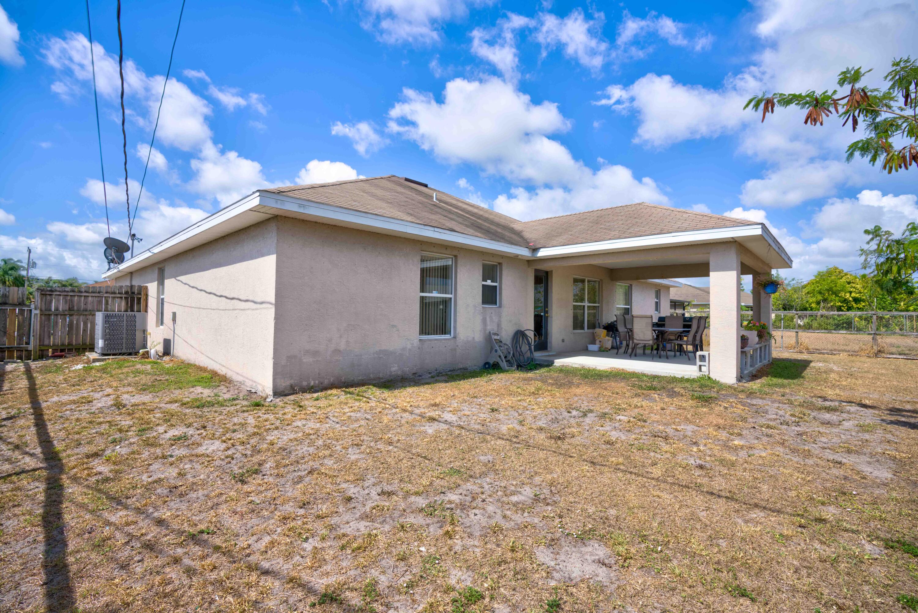 PORT ST LUCIE SECTION 15 - Residential