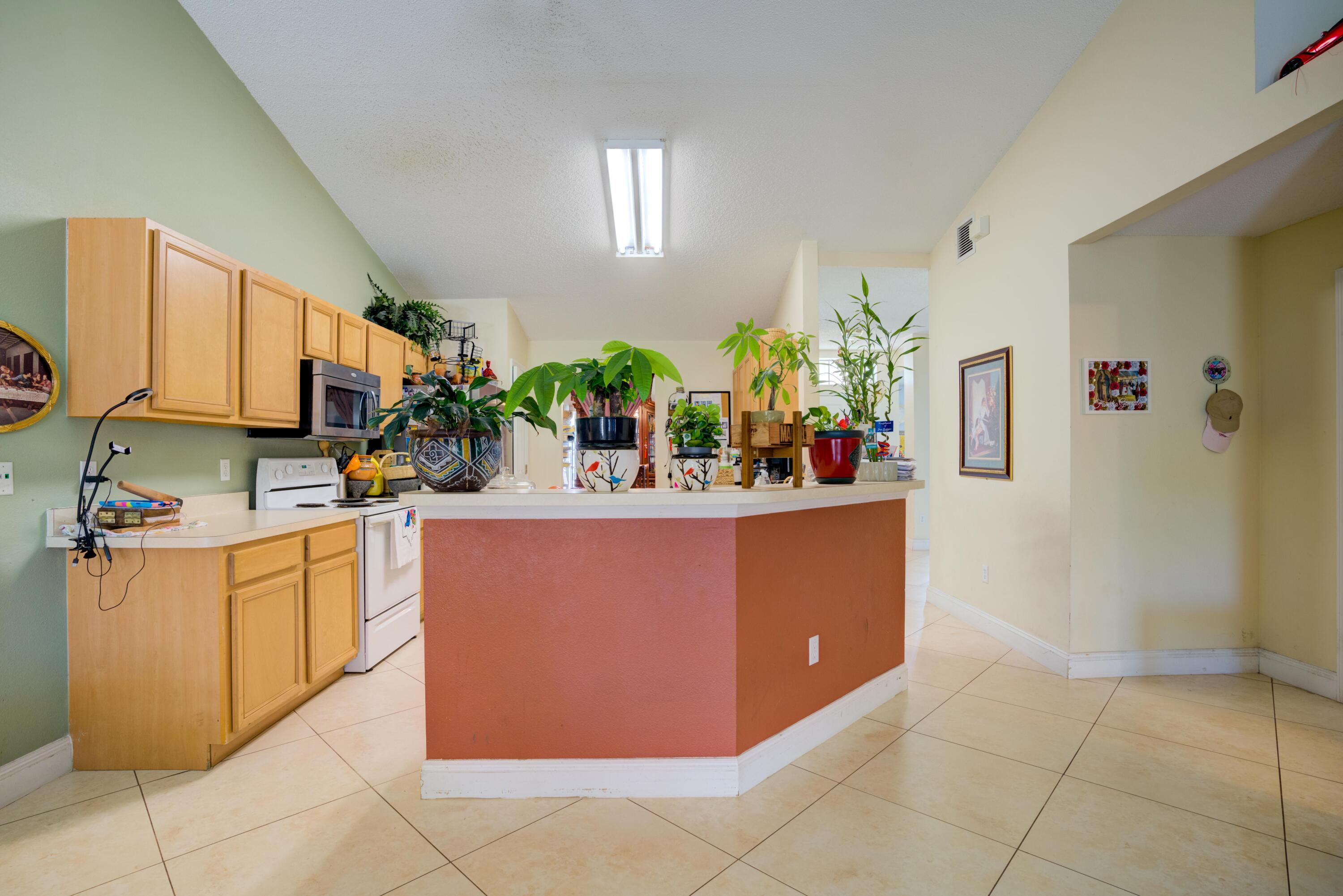 PORT ST LUCIE SECTION 15 - Residential