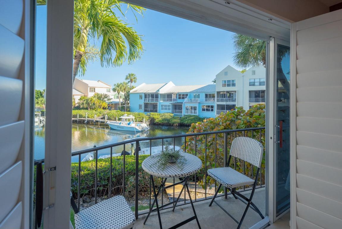 3901 SE St Lucie Boulevard 39