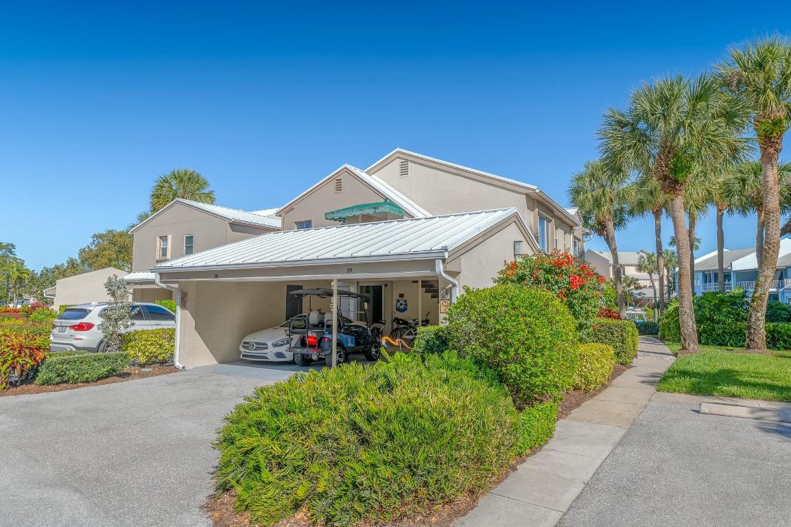 MARINER CAY CONDO - Residential