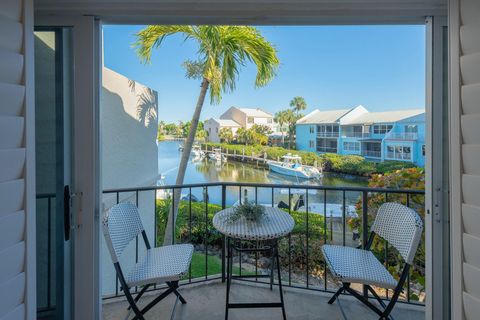 Photo of 3901 SE St Lucie Boulevard #39, Stuart, FL 34997 (MLS # R11073457)