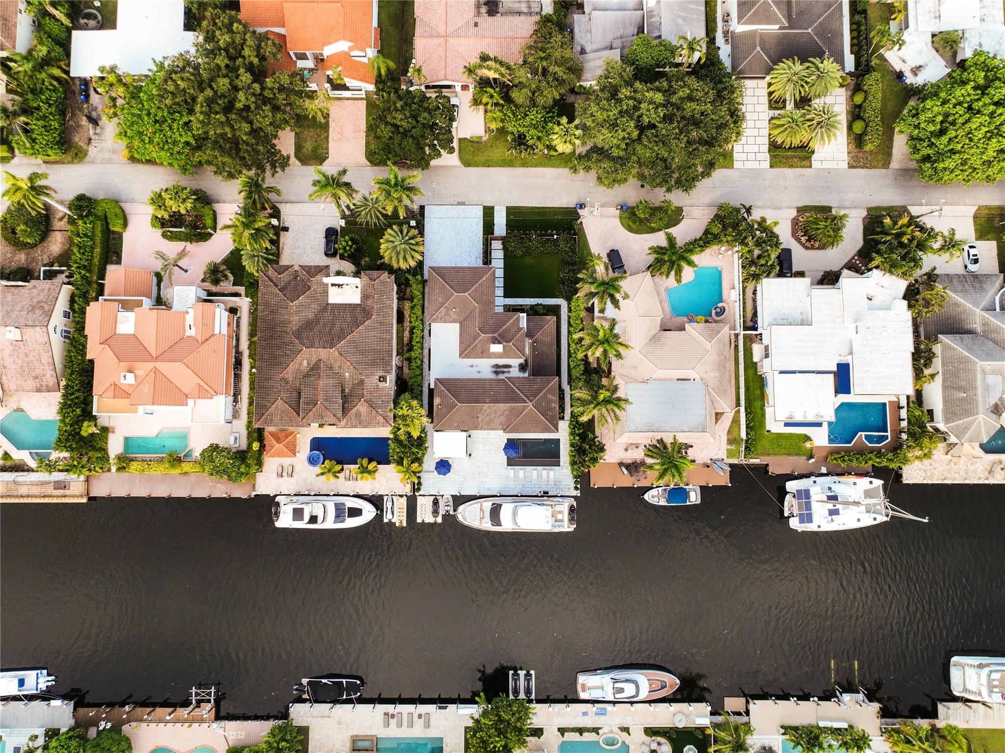 Barcelona Isle 27-10 B - Residential