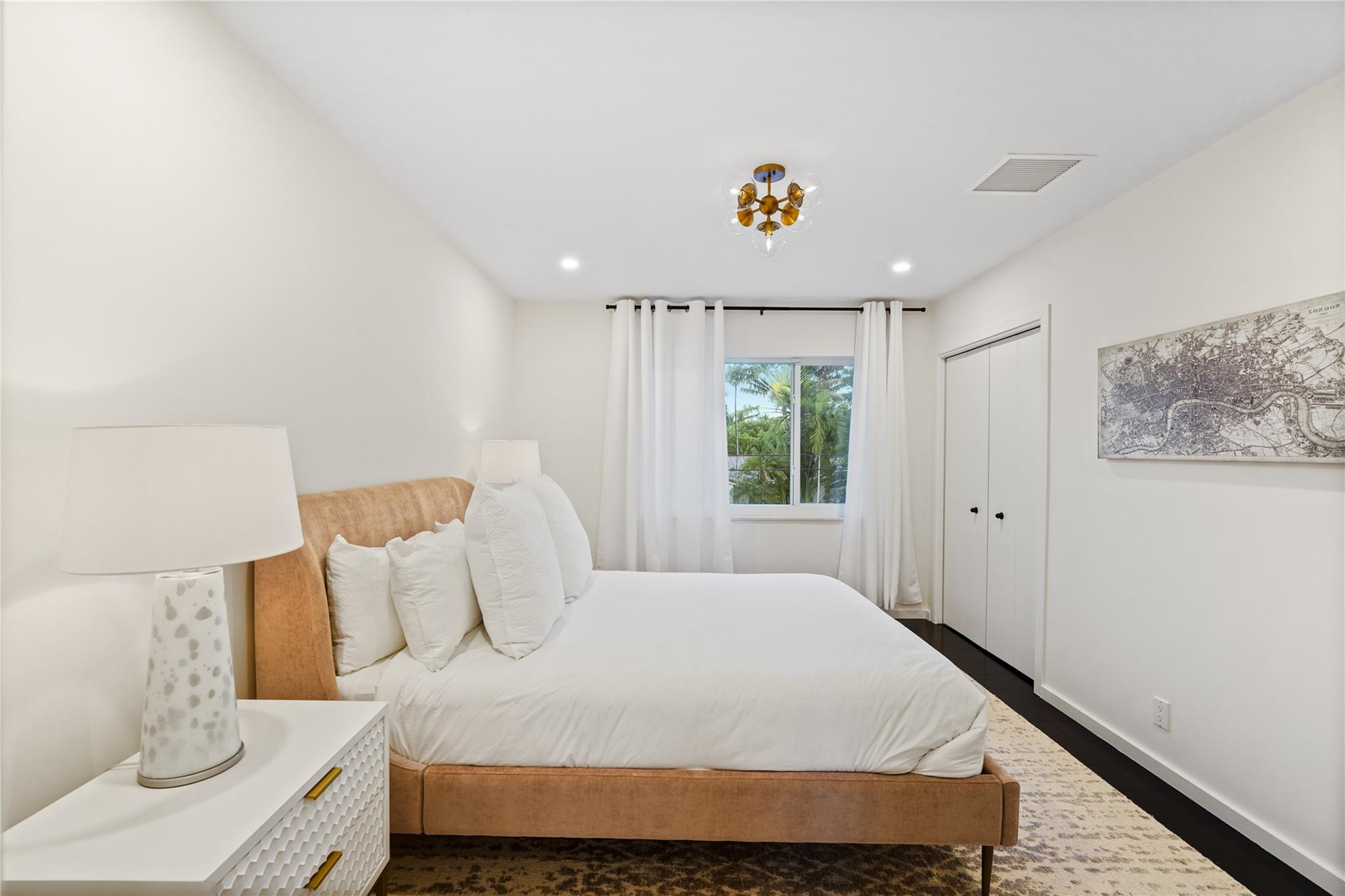 Barcelona Isle 27-10 B - Residential