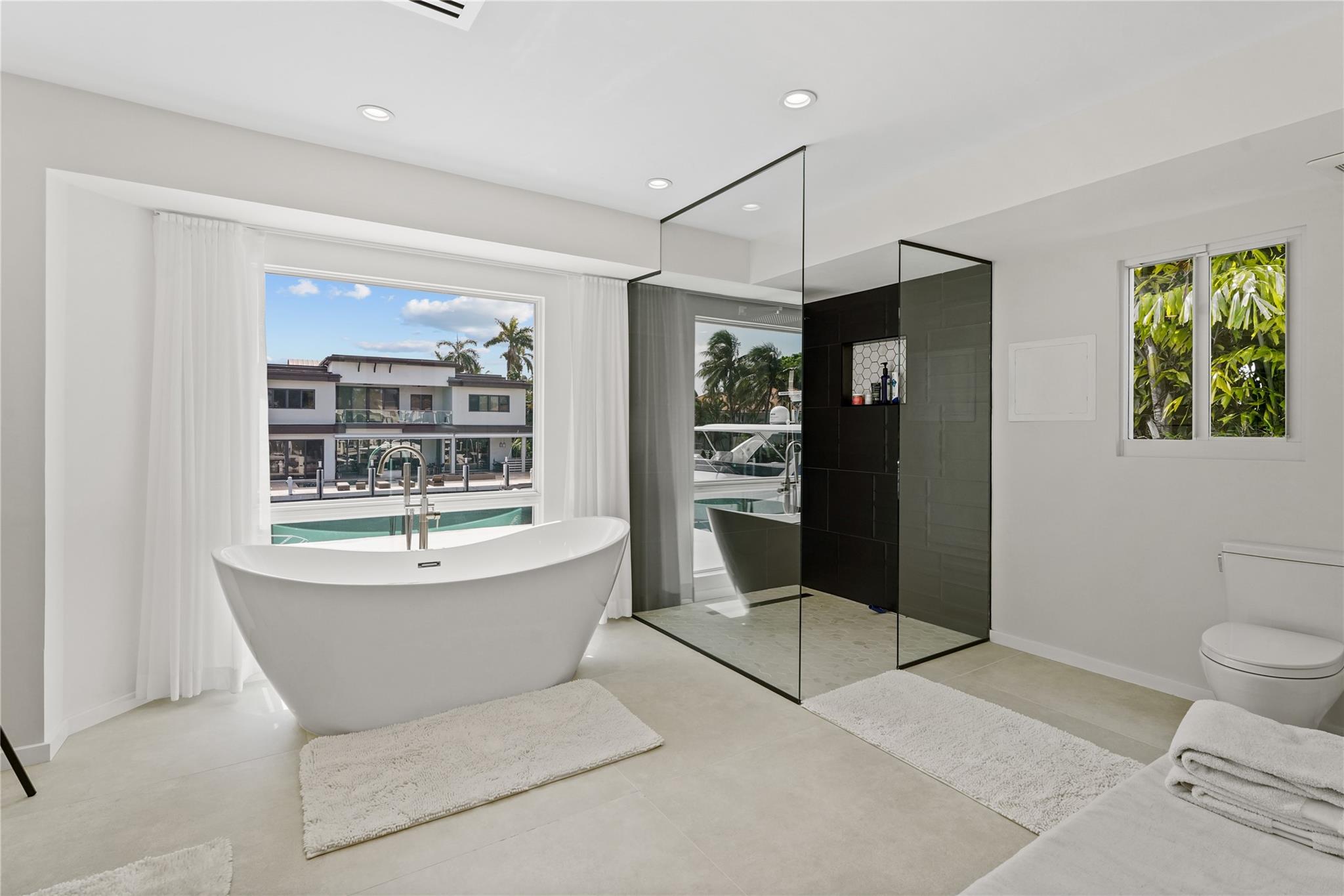 Barcelona Isle 27-10 B - Residential