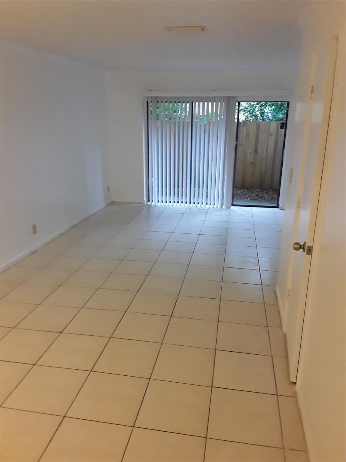 MALIBU VILLAS CONDO - Residential Lease