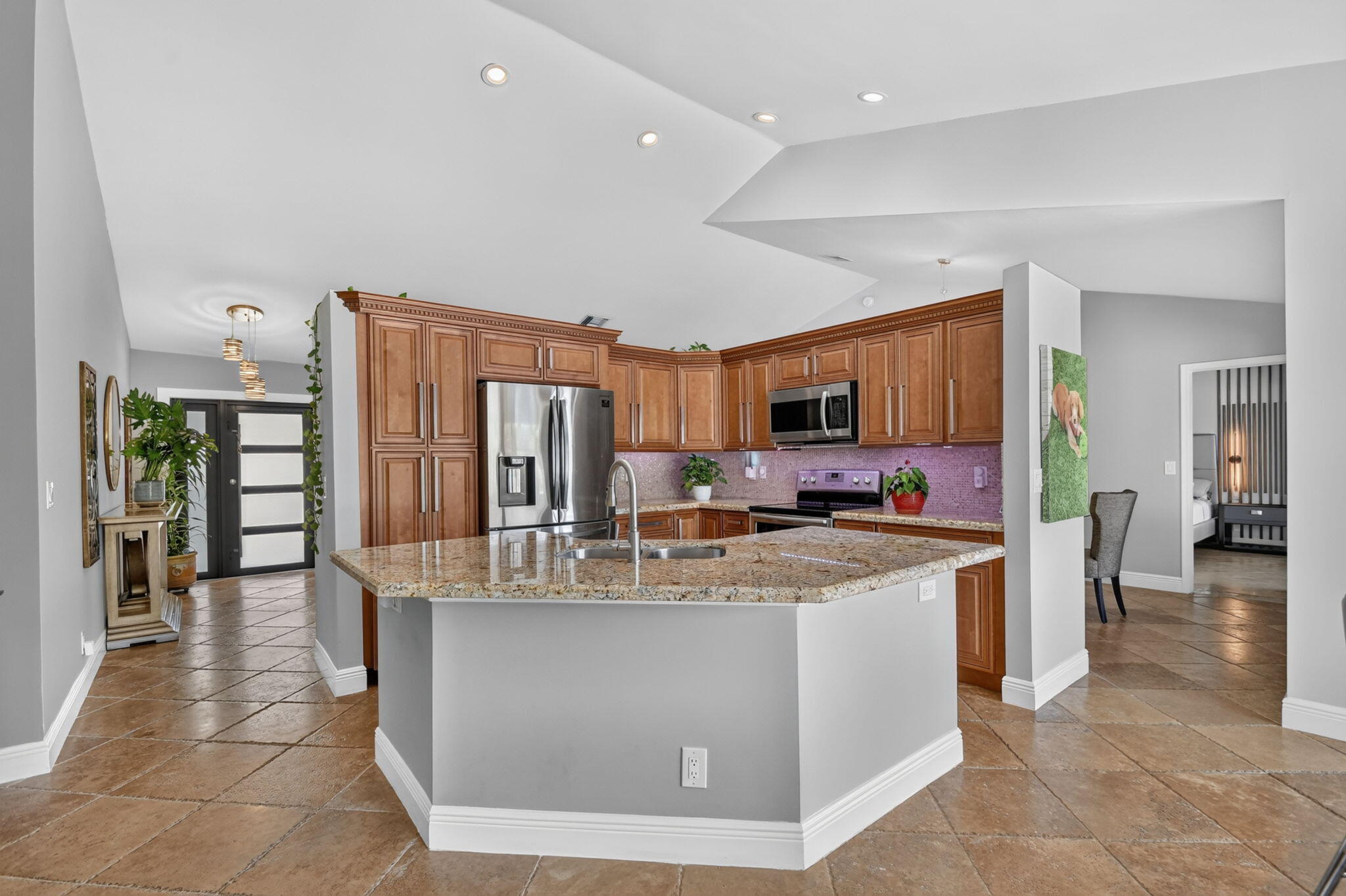 5817 Laurel Green Circle
