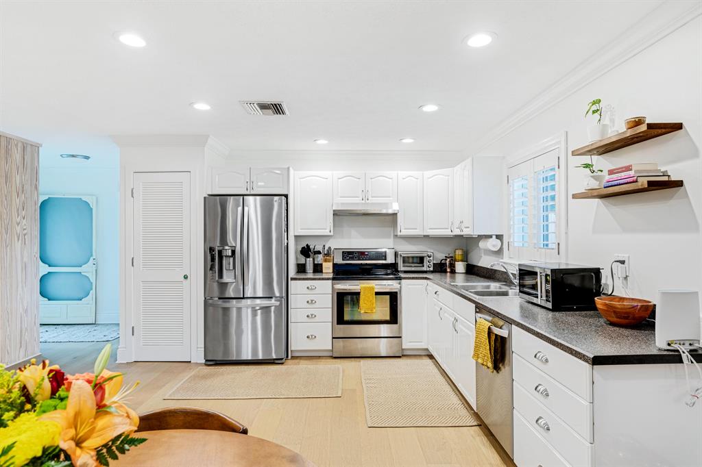 ST LUCIE ESTATES SUBDIVISION SECTION TWO - Residential