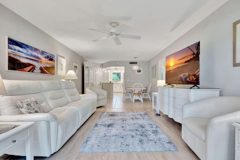 4 Garden Street 107n Tequesta FL 33469