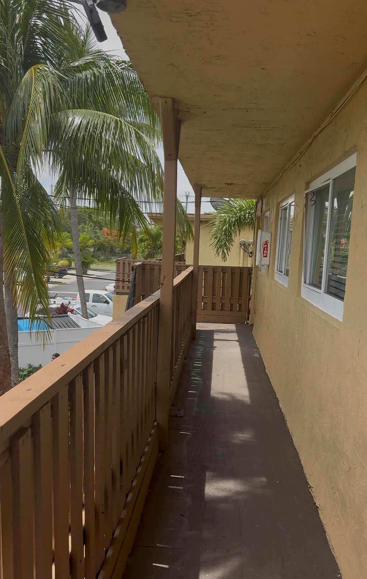 610 NW 7th Avenue