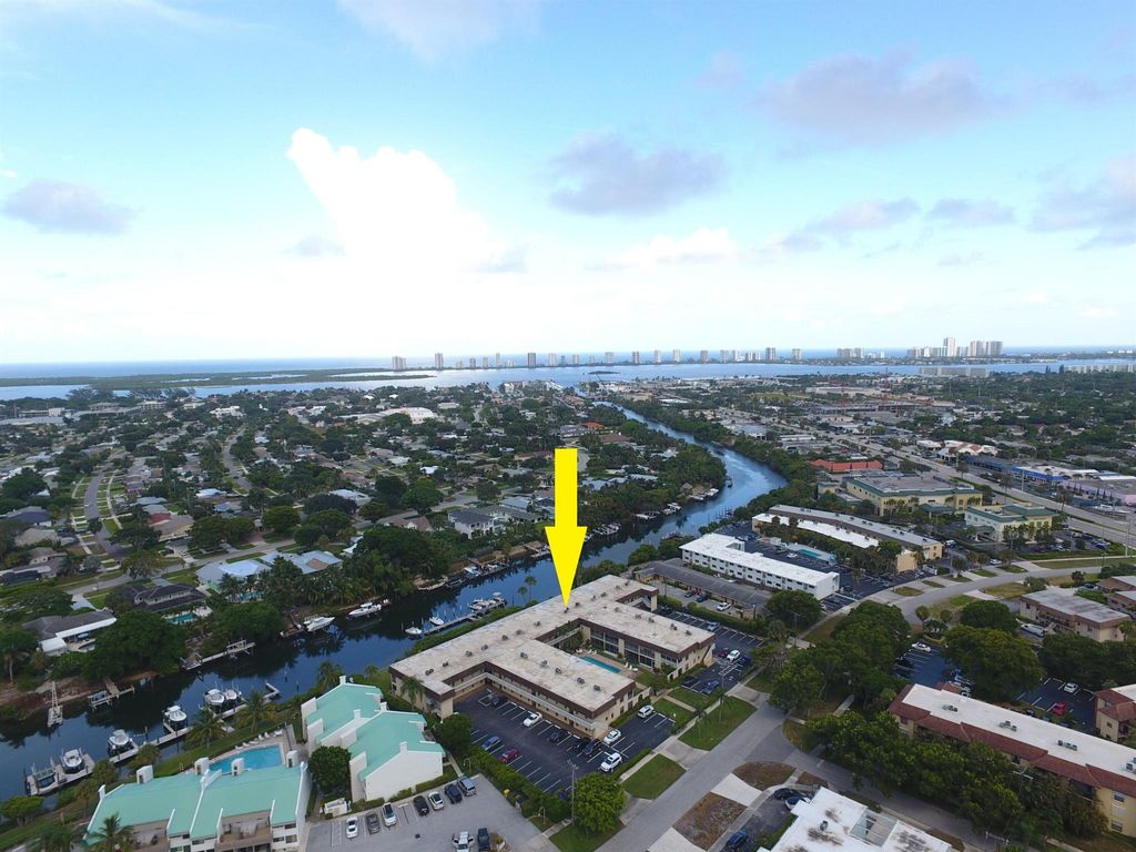 Photo of 342 Southwind Drive #109, North Palm Beach, FL 33408 (MLS # R11109814)