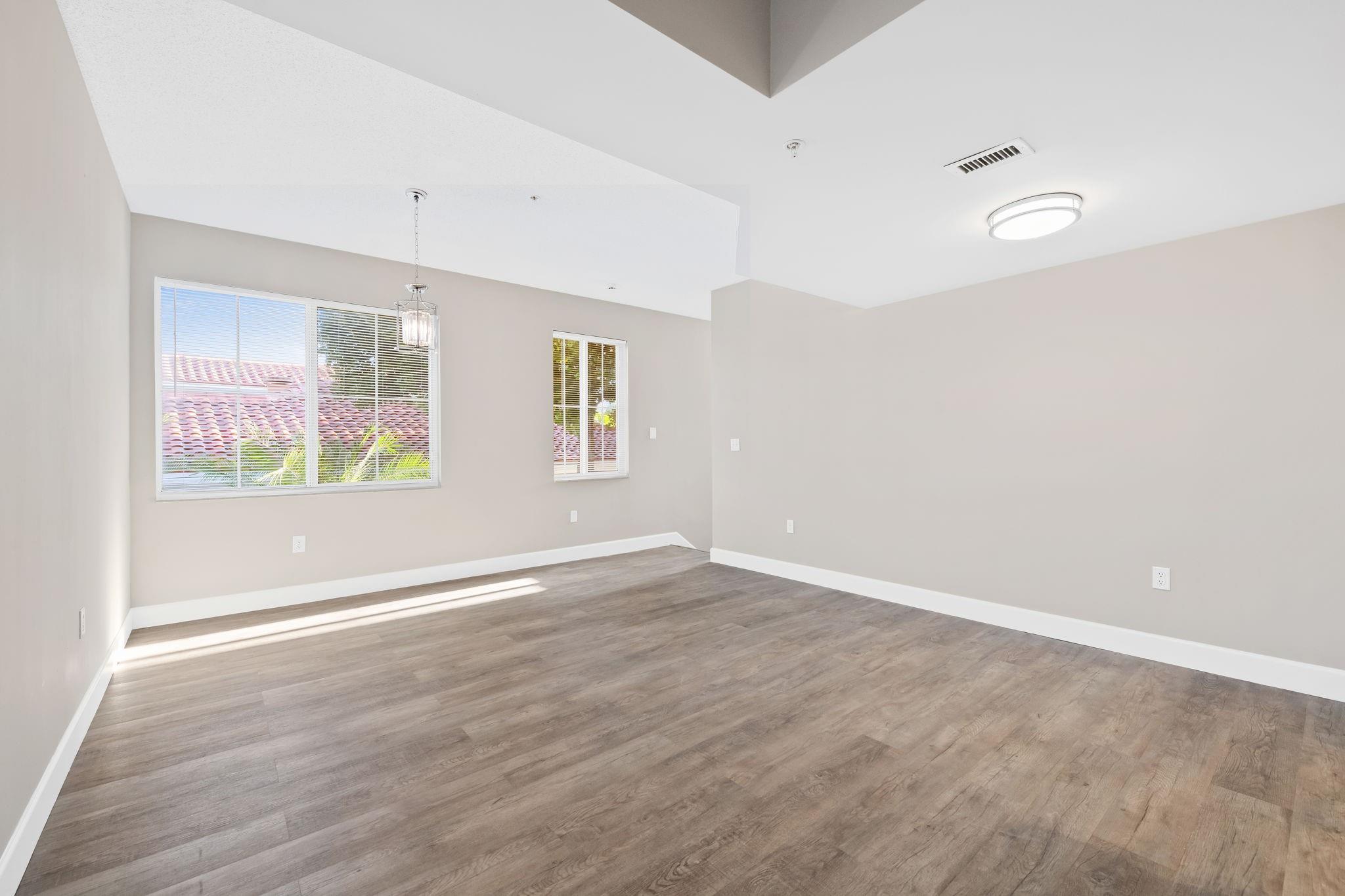 PALMS POINT CONDO - Residential Lease