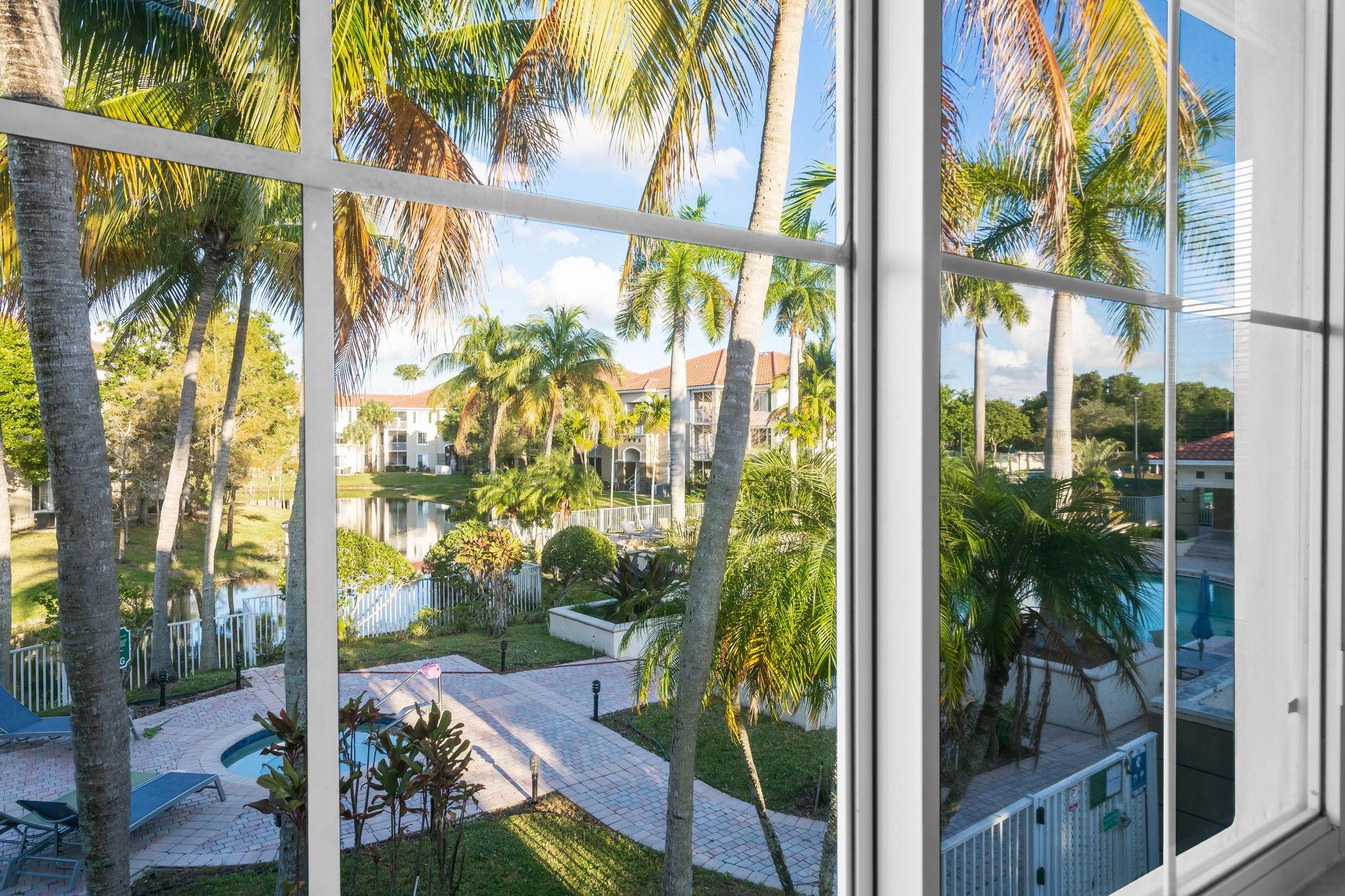 PALMS POINT CONDO - Residential Lease